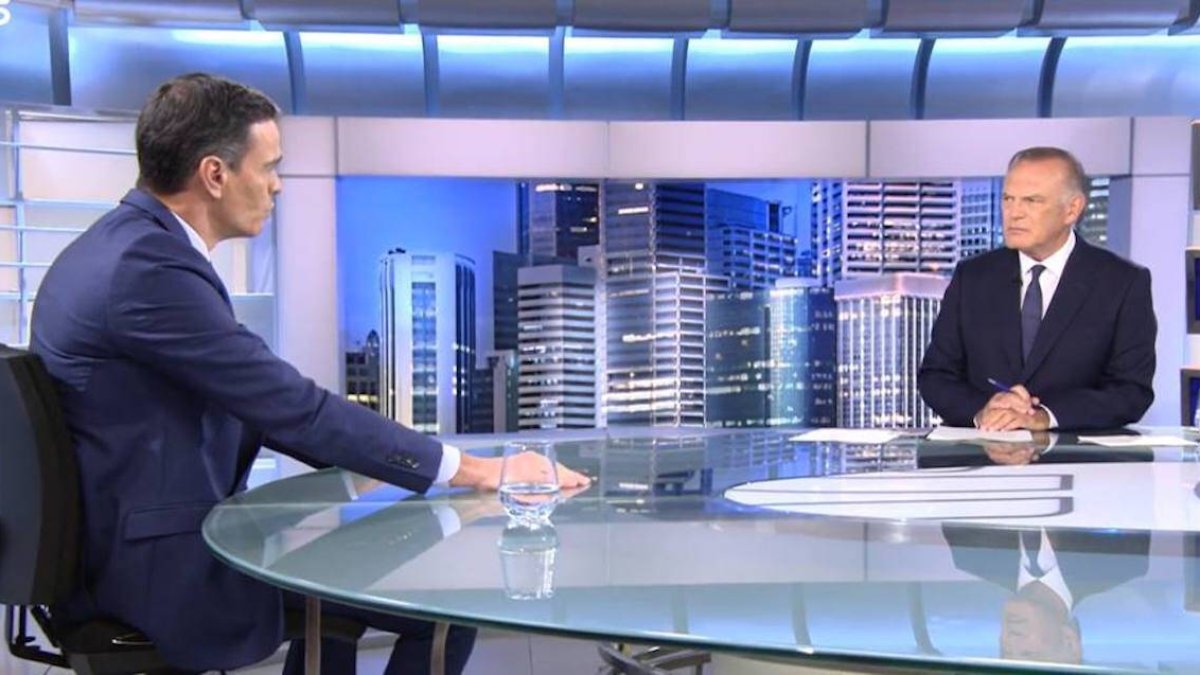 Pedro Piqueras entrevista a Pedro Sánchez