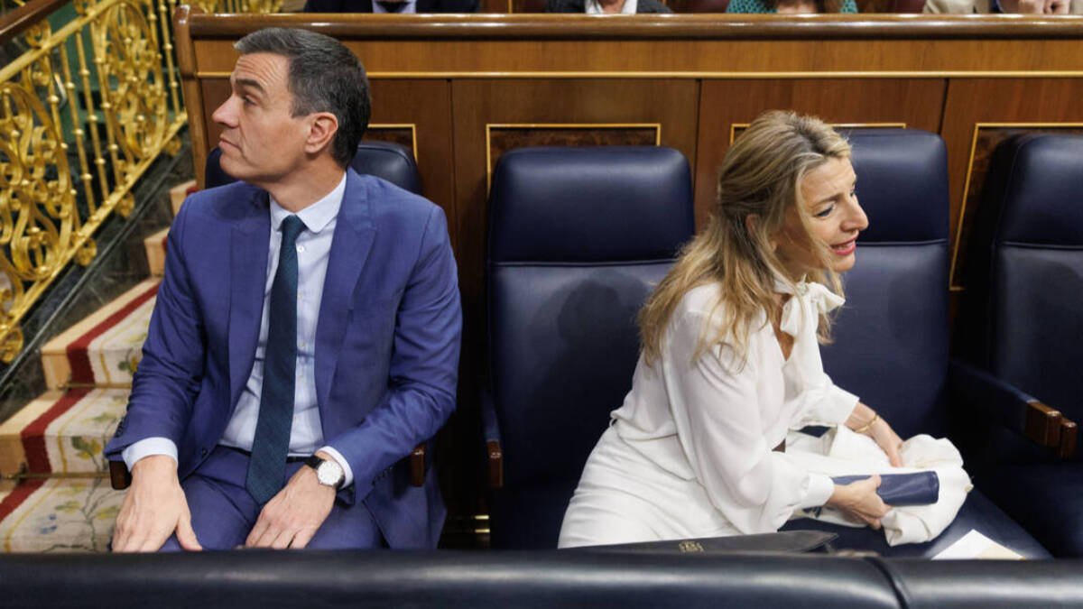 El presidente del Gobierno, Pedro Sánchez y la vicepresidenta segunda y ministra de Trabajo y Economía Social, Yolanda Díaz.