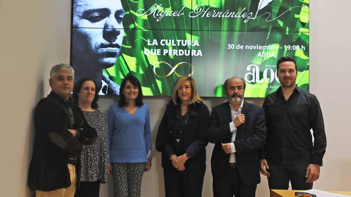 La Diputación entrega los Premios a la Cultura Alicantina Miguel Hernández