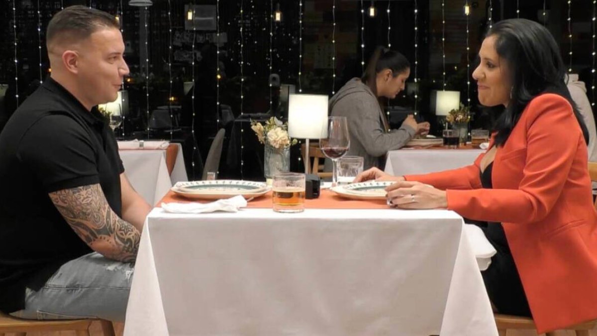Ángel y Romina en First Dates