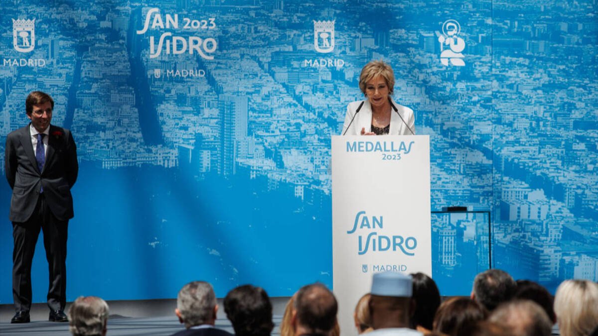Ana Rosa Quintana recibe la Medalla de Honor de Madrid