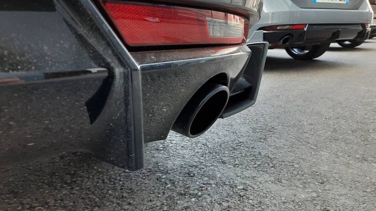 Bruselas acuerda con Alemania levantar el veto a los coches de combustión