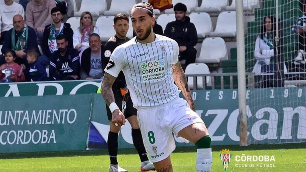 Dragisa Gudelj, durante un partido con el Córdoba.