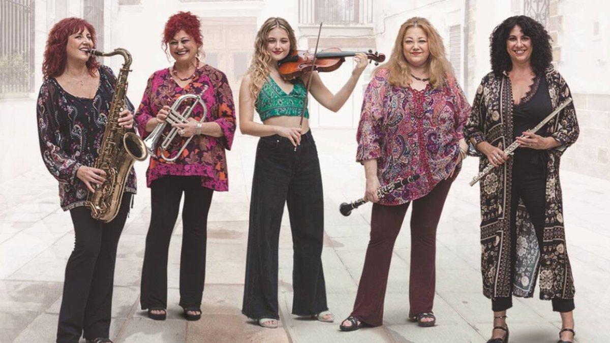 Carraixet celebra 50 anys al Teatre Principal de València