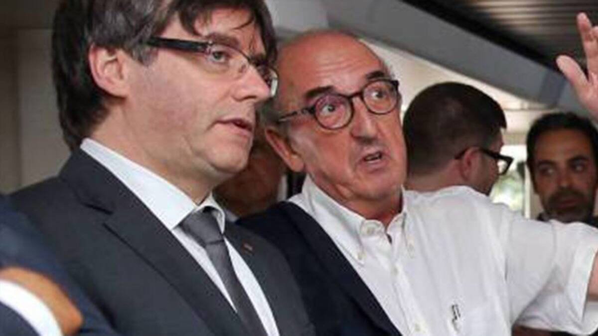 Carles Puigdemont y Jaume Roures.