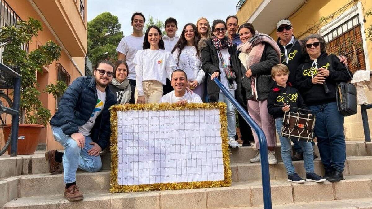 Las fiestas del Raval Roig presentan a la comisión más joven de su historia