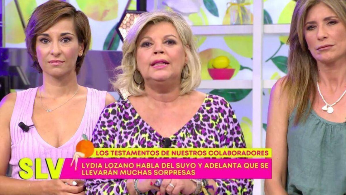 Terelu Campos y el resto de colaboradores de Sálvame