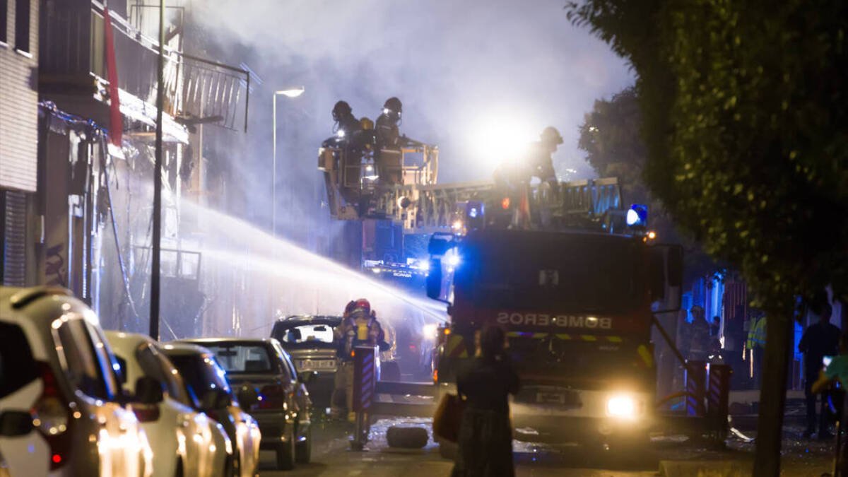 Muere una mujer en una fuerte explosión en valladolid: así quedó el edificio