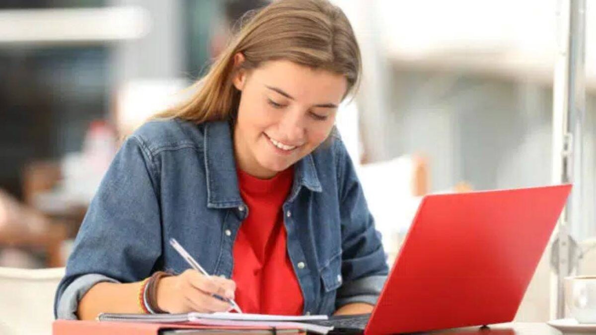 Banco Santander fomenta la sostenibilidad a través de su formación.