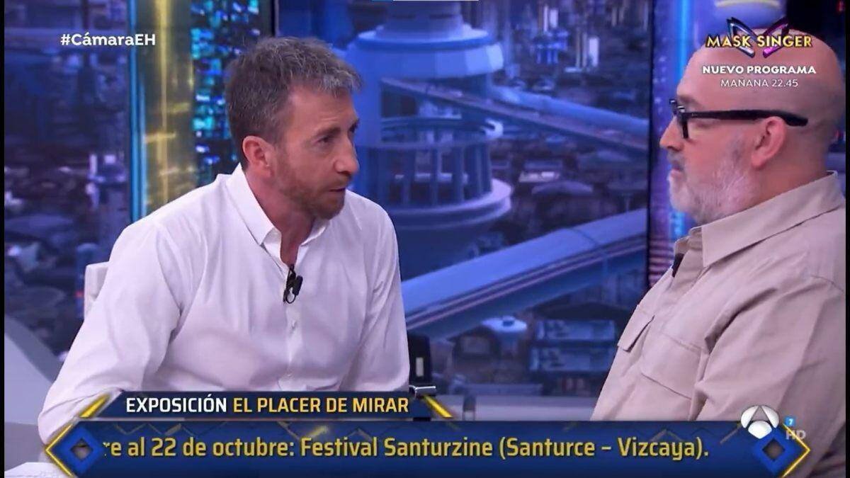 Pablo Motos pide a Javier Cámara que de más juego sin saber lo que se le venía.