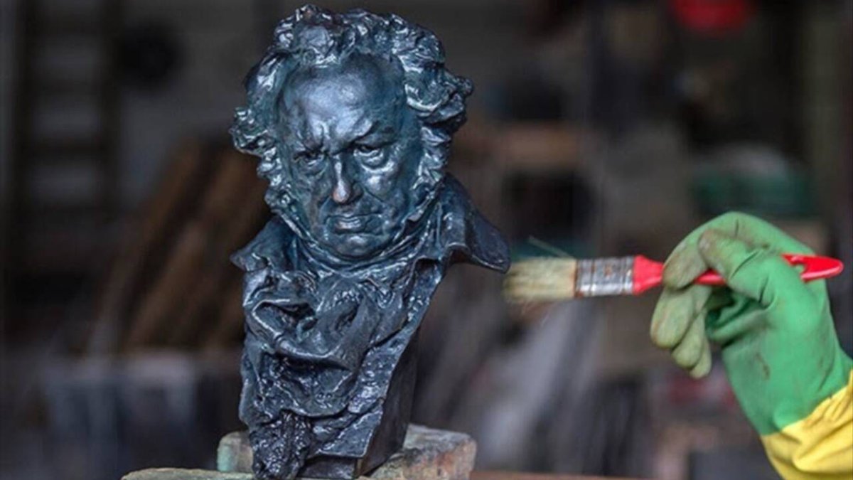 Estatuilla de los Premios Goya.