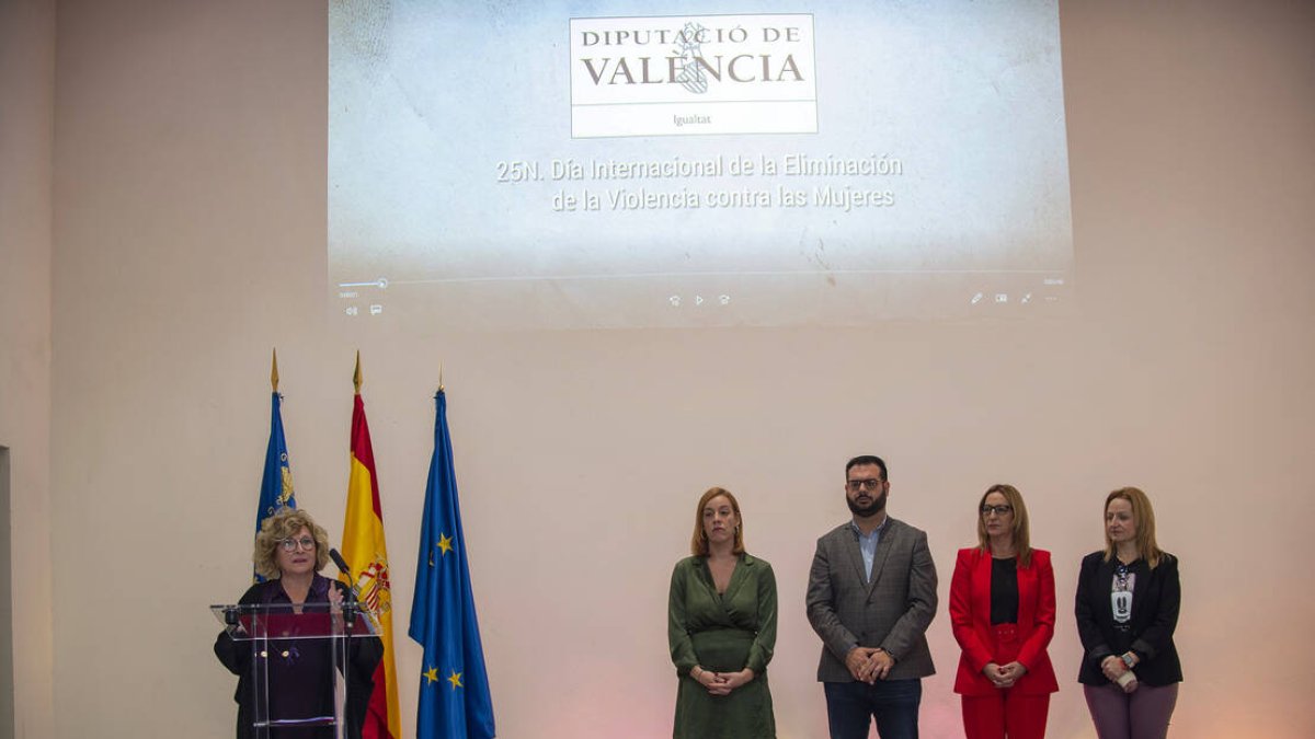Diputació de València visibilitza el seu rebuig a la violència masclista