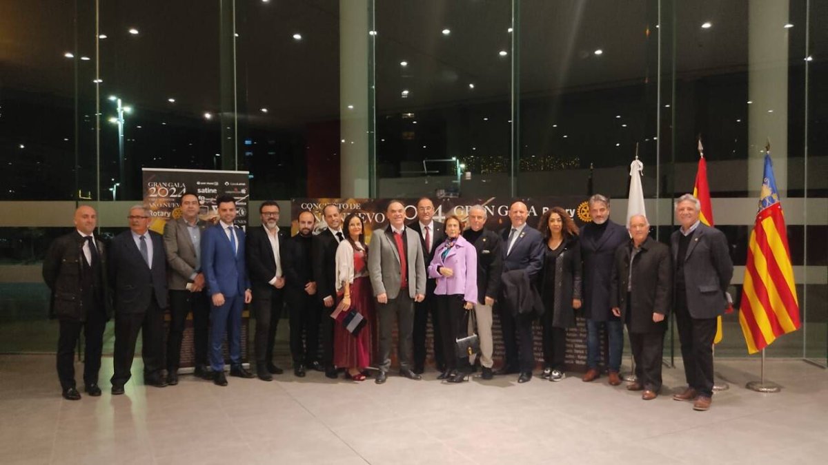 Miembros y simpatizantes del Rotary de la Vall