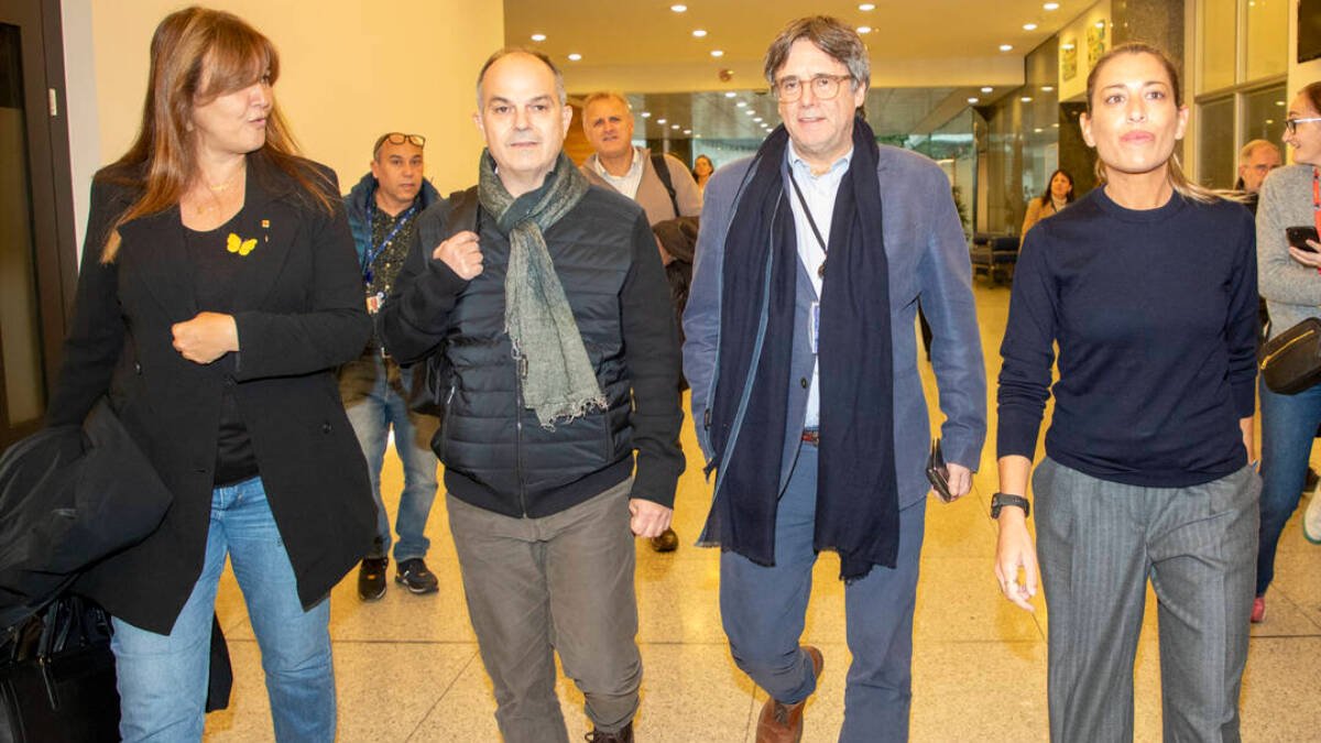 Junts comienza a descomponerse internamente: es la guerra de los 'indepes'