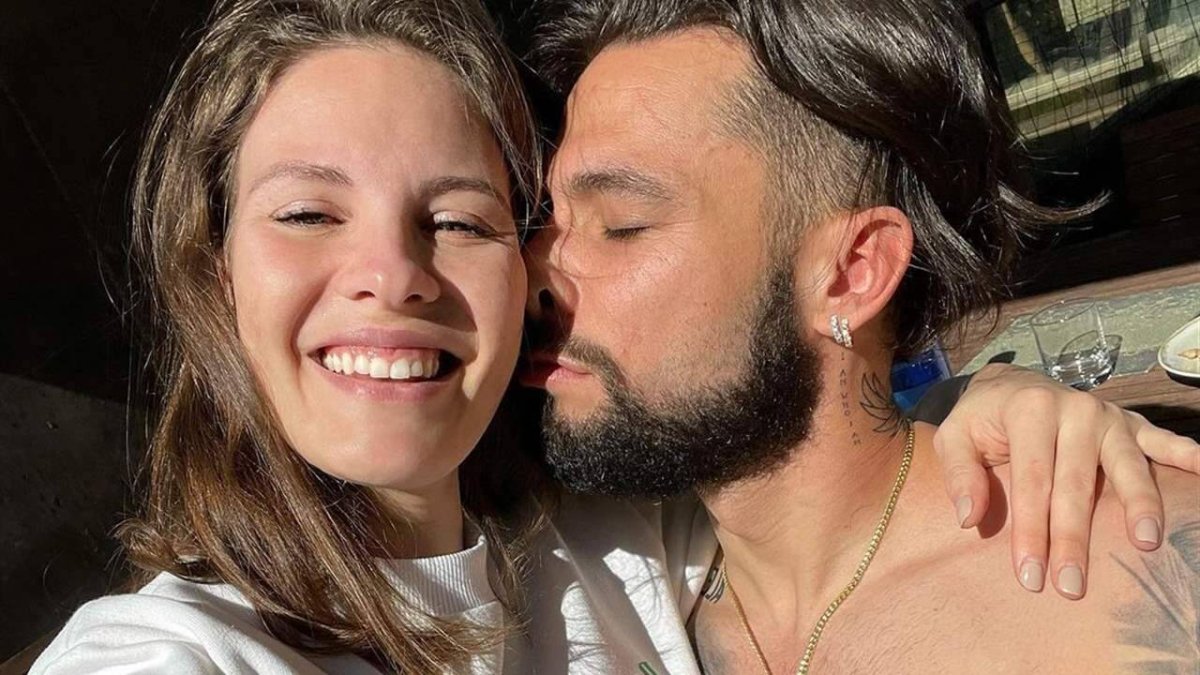 Jessica Bueno y Jota Peleteiro.