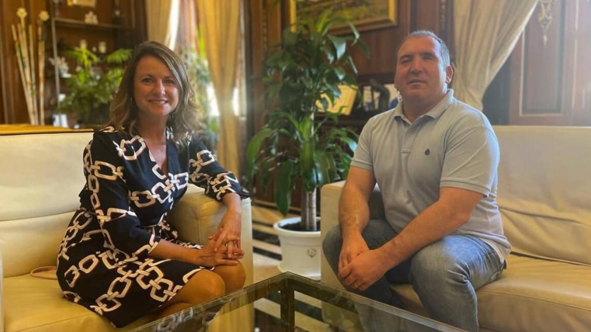 Begoña Carrasco, alcaldesa de Castellón, Vicente Galiana coordinar de la primera Oficina de la Discapacidad