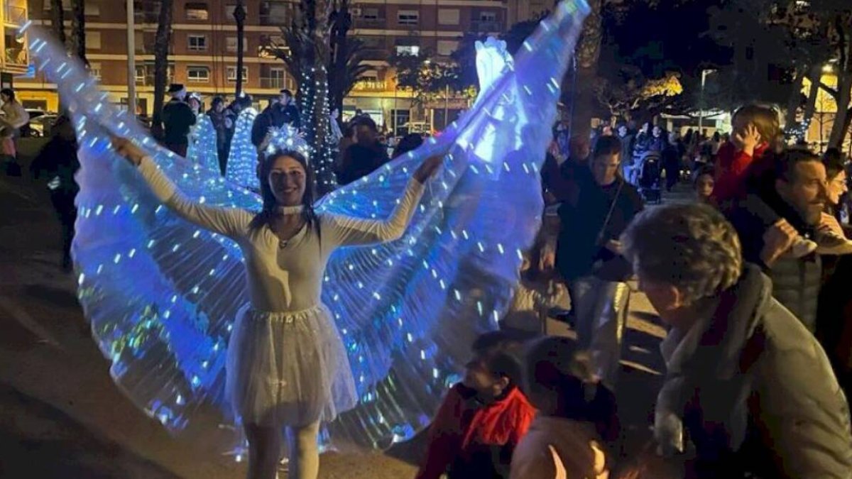 La magia de la Navidad inunda el parque Geólogo José Royo de Castellón