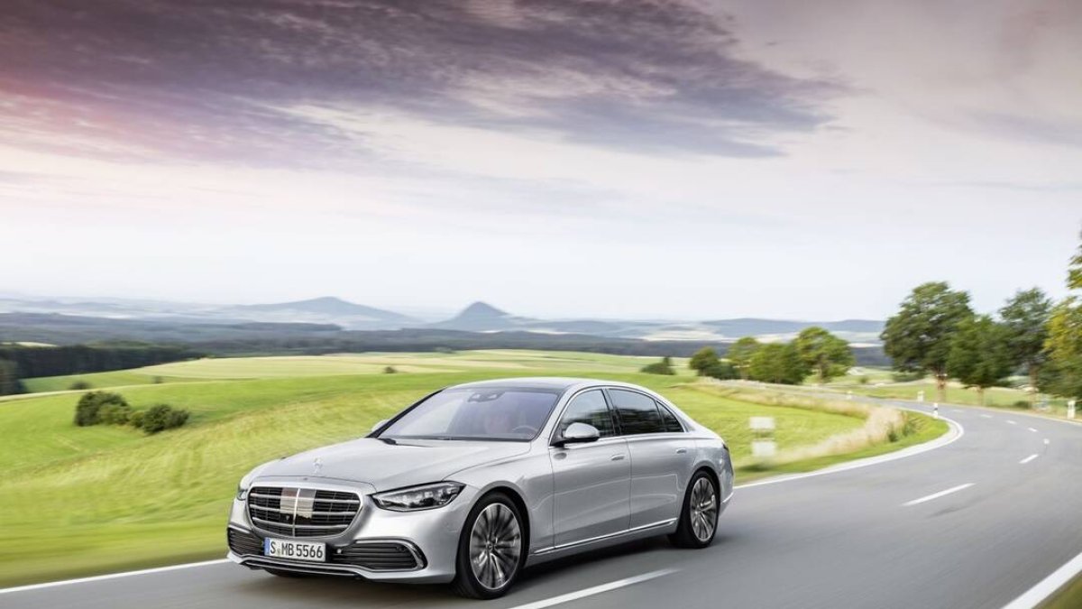 Cambio automático de carril Mercedes-Benz