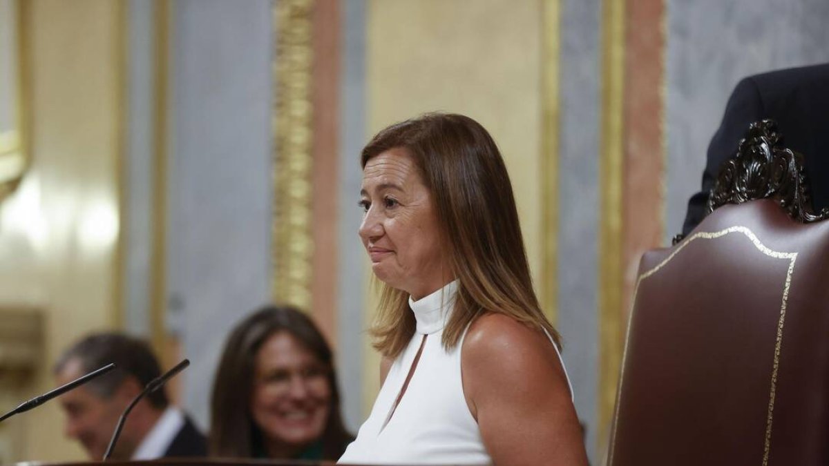Armengol, tras ser elegida nueva presidenta del Congreso.