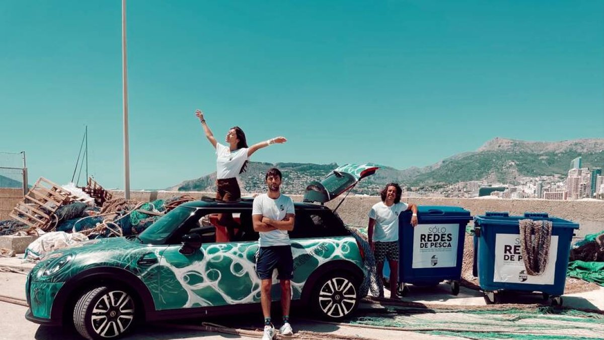 Mini España se propone retirar 10 toneladas de plástico del Mediterráneo