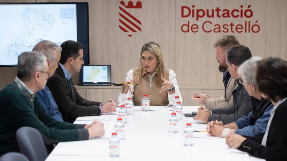 Reunión de Marta Barrachina con técnicos