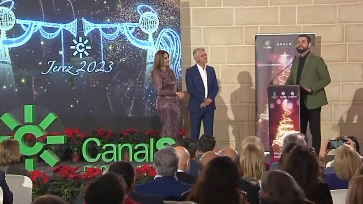 El humorista y presentador Manu Sánchez será el encargado de las Campanadas 2023 en Canal Sur.