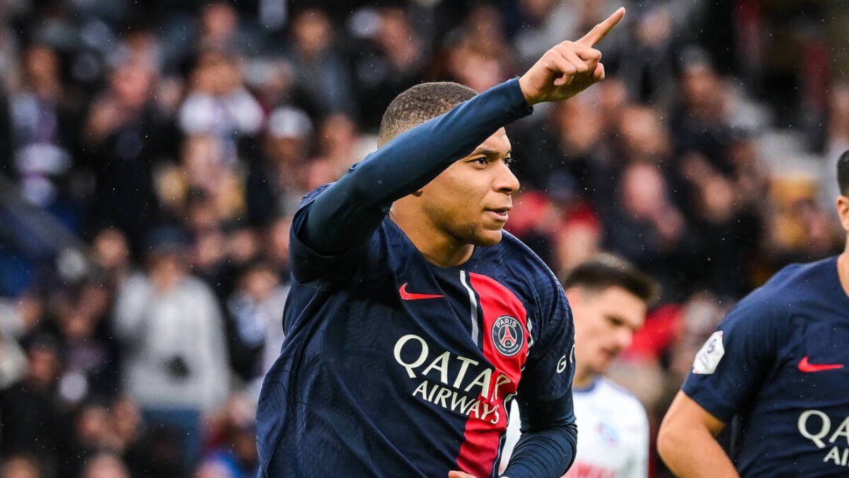 Kylian Mbappé, durante un partido del PSG.