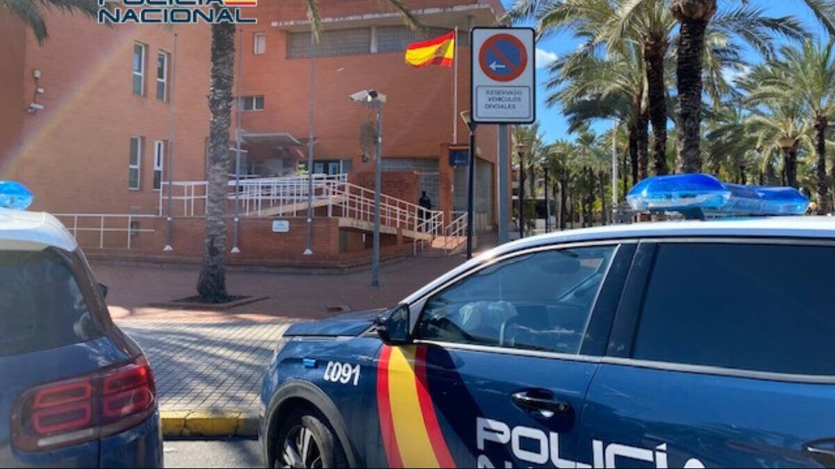 Policía Nacional en Elche
