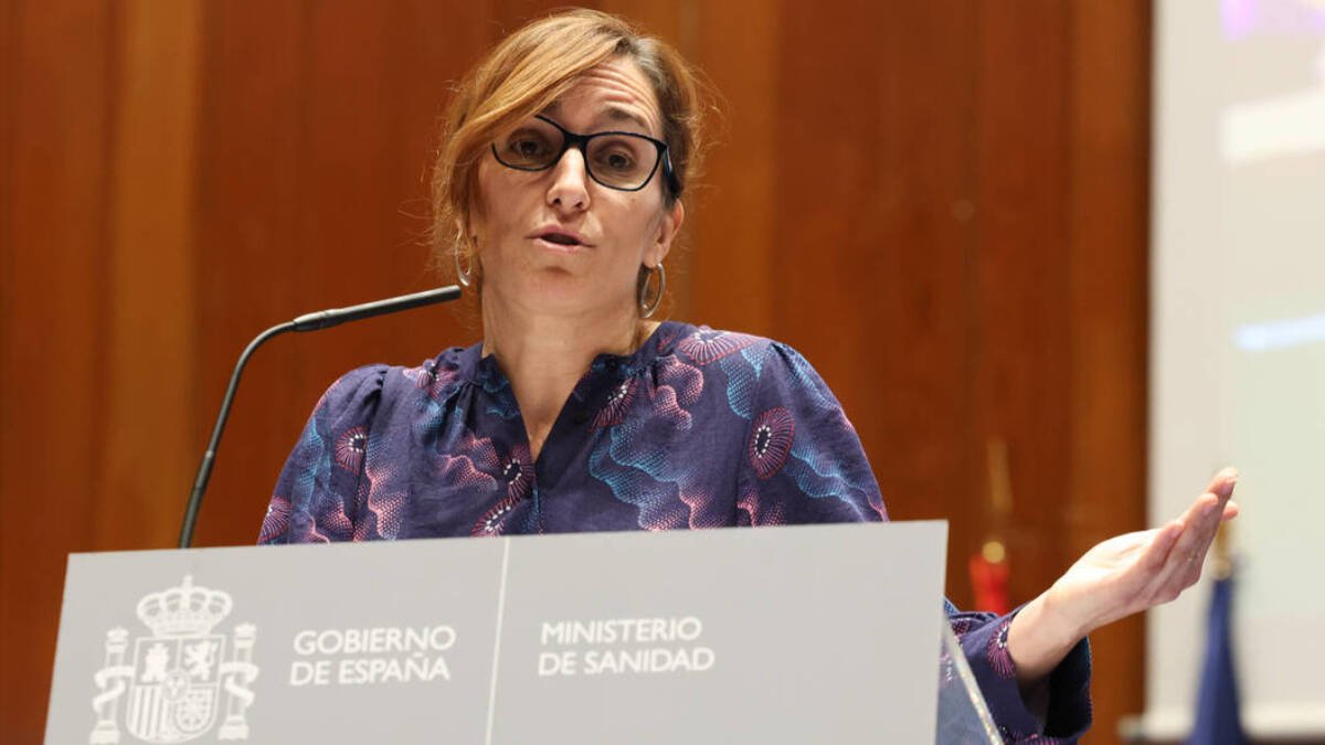 La ministra de Sanidad, Mónica García.