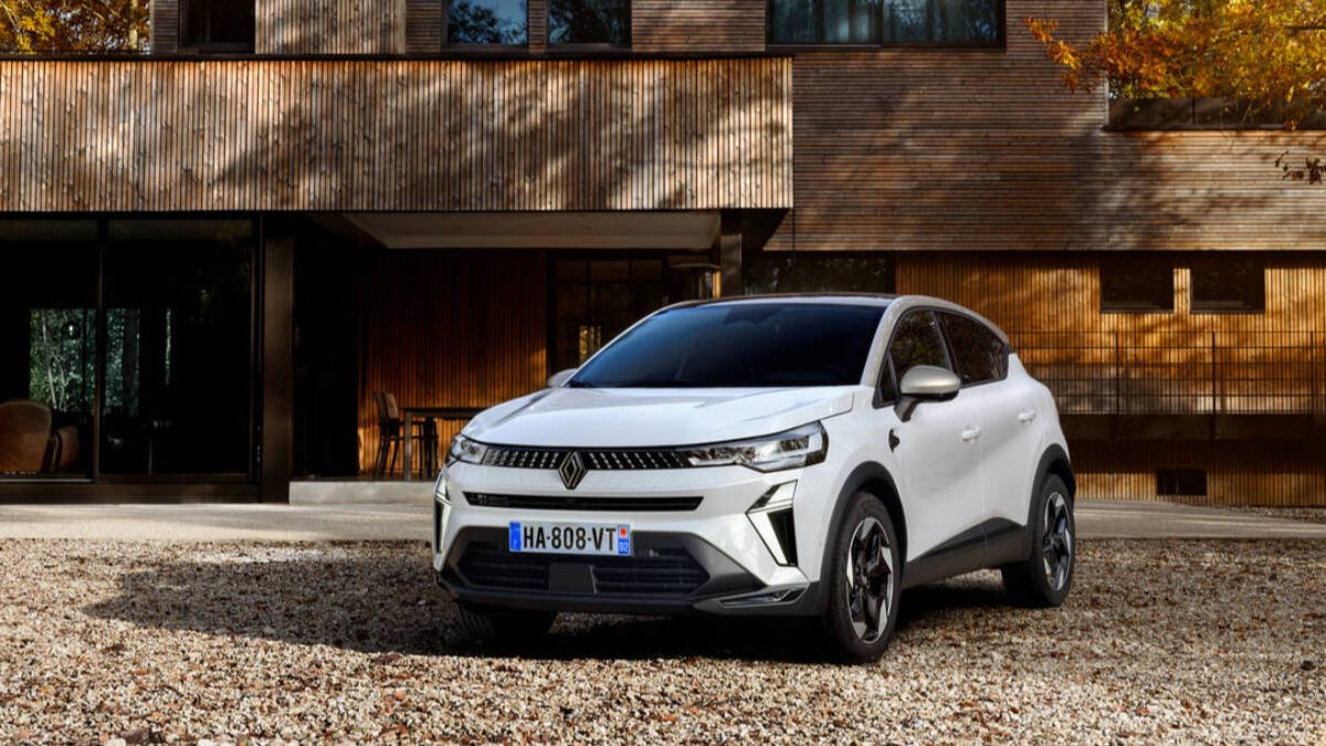 El Renault Captur cumple 10 años renovándose y lleno de energía