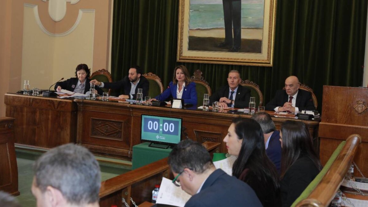 Pleno sobre los presupuestos en el Ayuntamiento de Castellón
