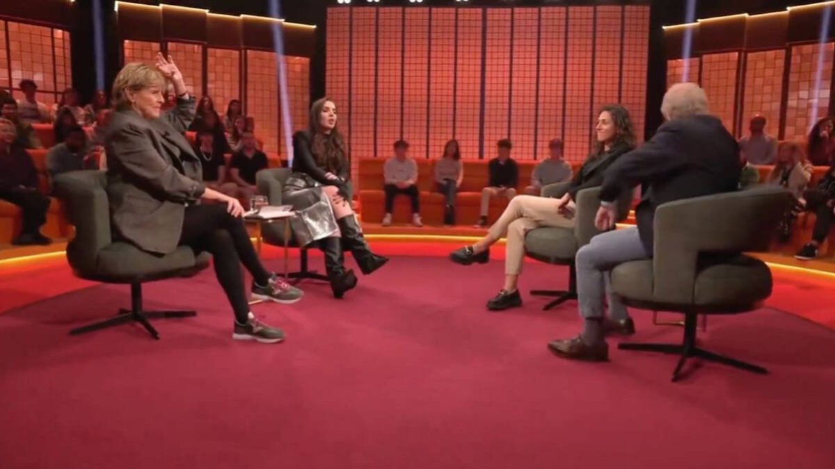 Mercedes Milá no pudo controlar a José María García durante el programa.