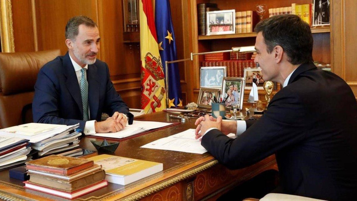 El Rey, en uno de sus despachos semanales con el presidente.