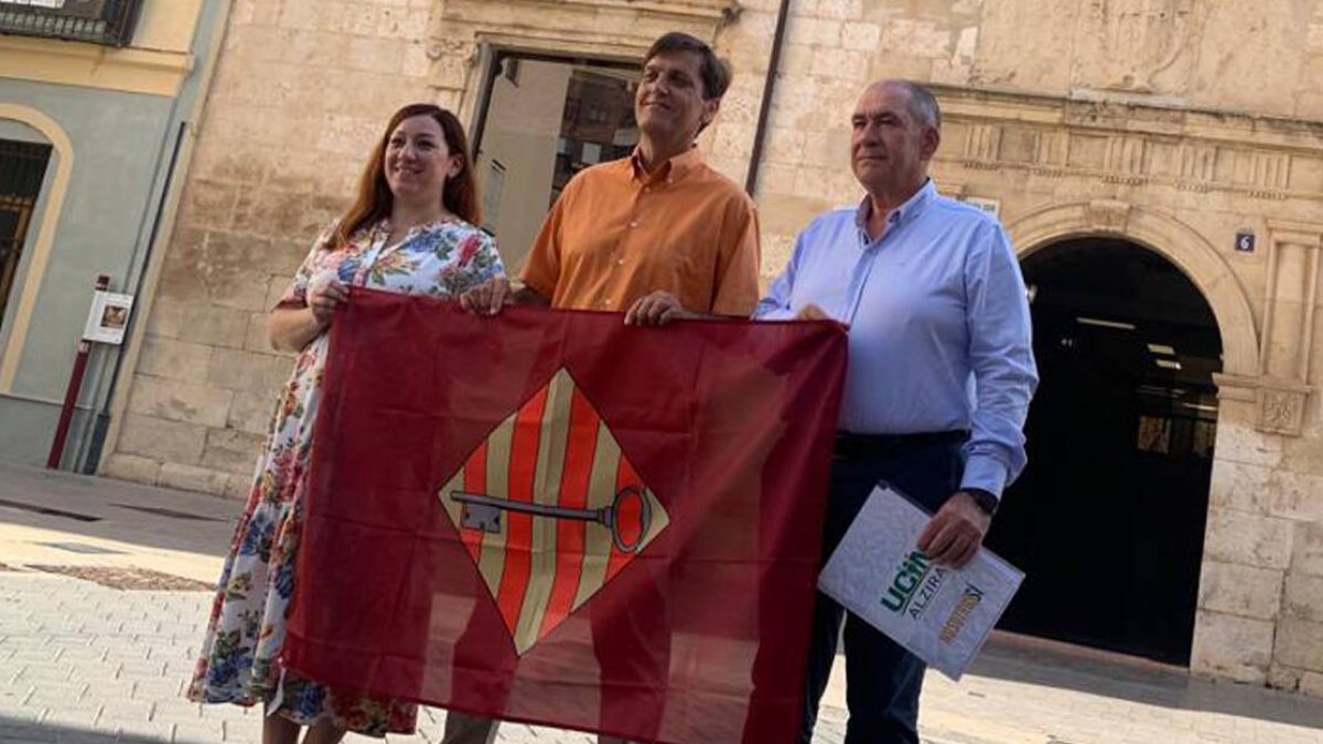Pacto de Compromís con PSOE y UCIN -ex PP y Vox- en Alzira