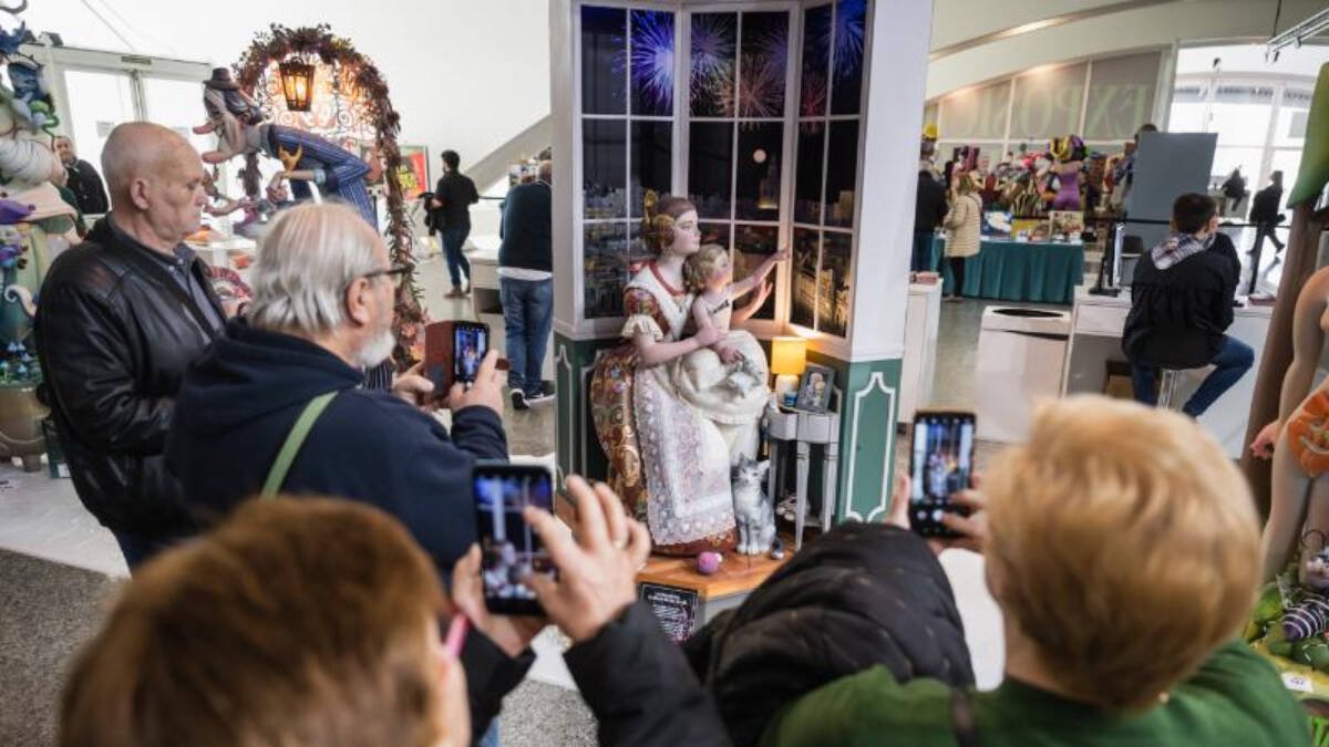 L’Exposició del Ninot assoleix rècord històric amb més de 108.000 visitants al