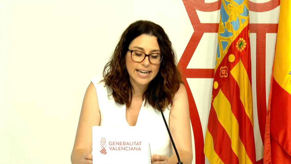 Aitana Mas lee la declaración