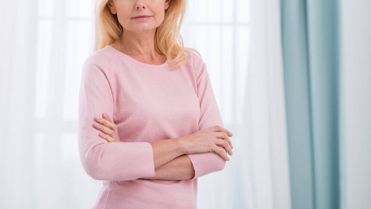 Mujer con menopausia (Freepik)