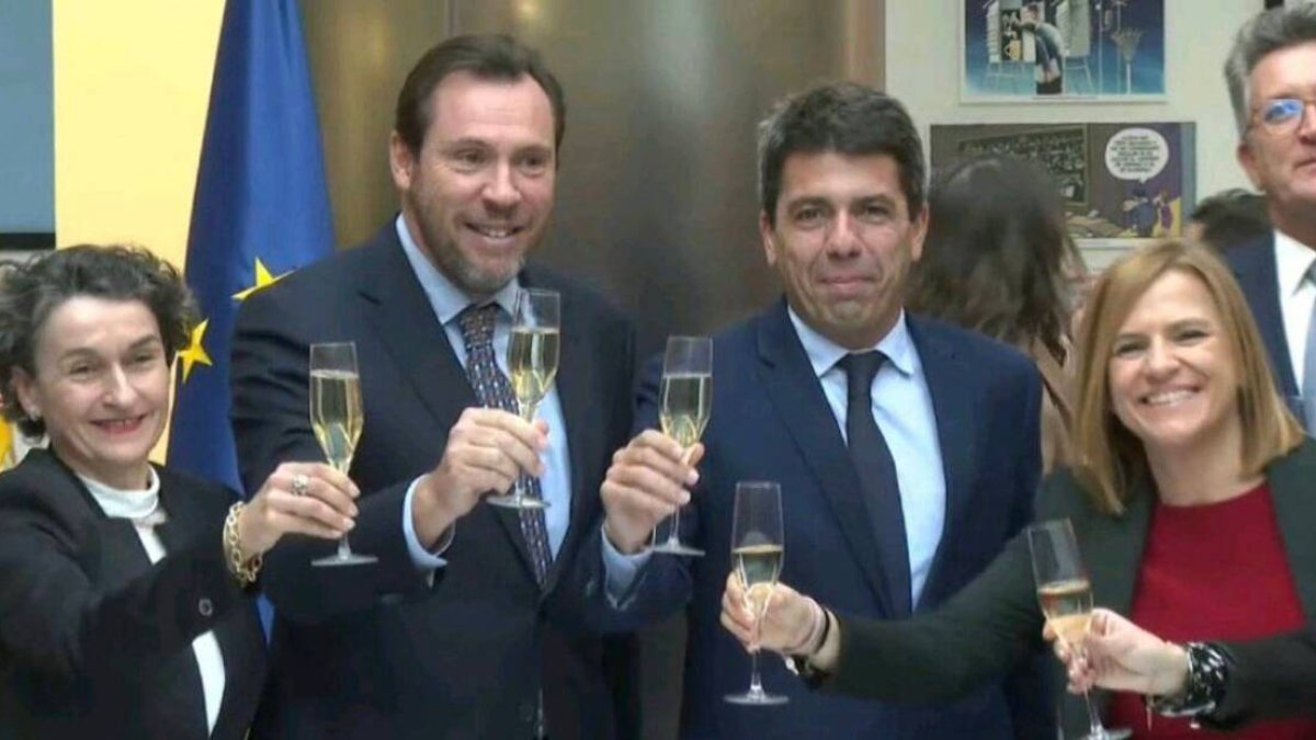 Óscar Puente en Valencia