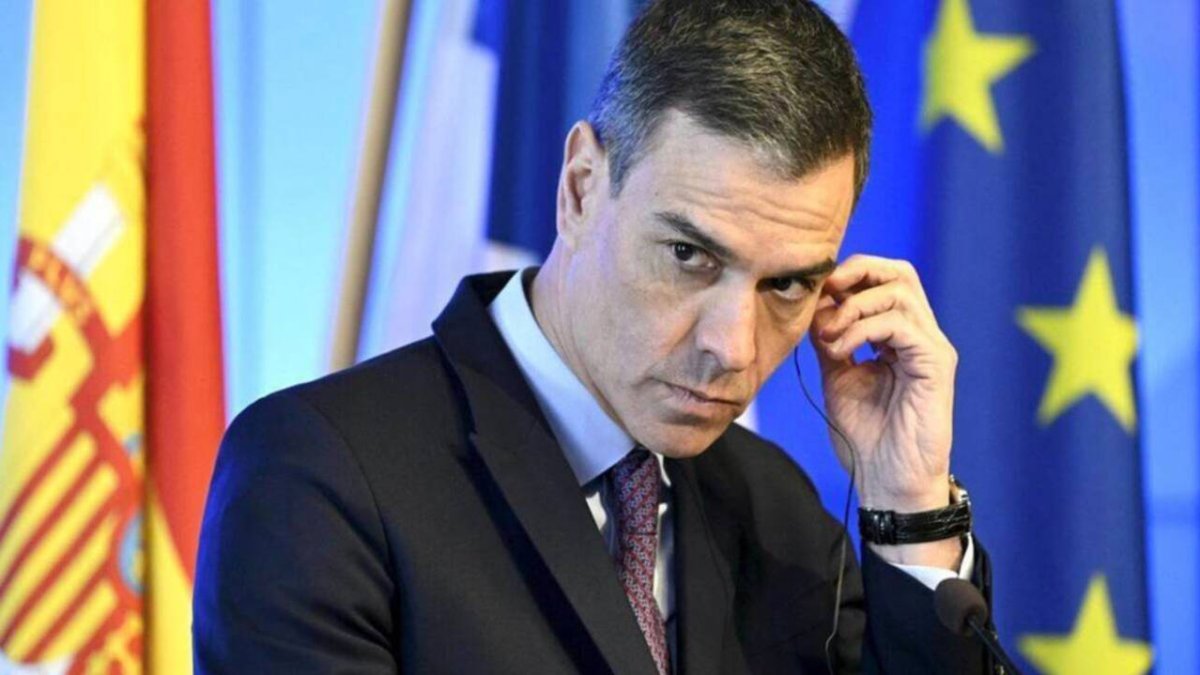 Pedro Sánchez en una sesión en la Unión Europea
