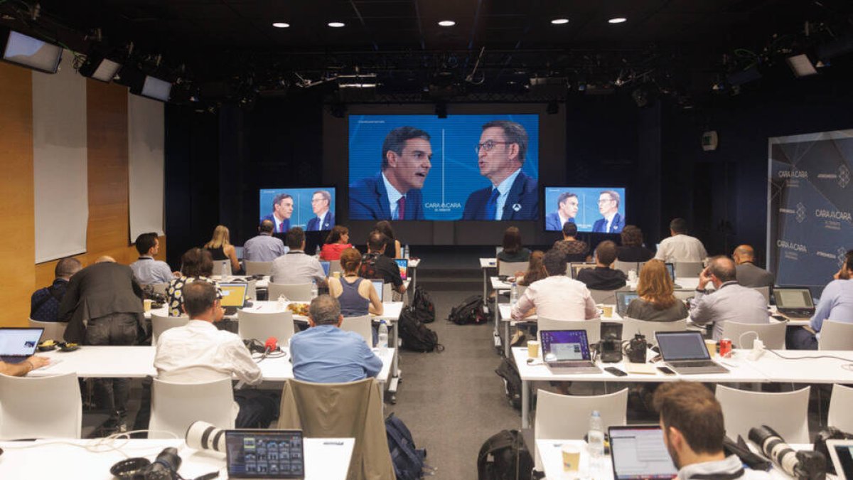 Imagen de la sala de prensa instalada en Atresmedia para seguir el debate entre Sánchez y Feijóo el pasado lunes