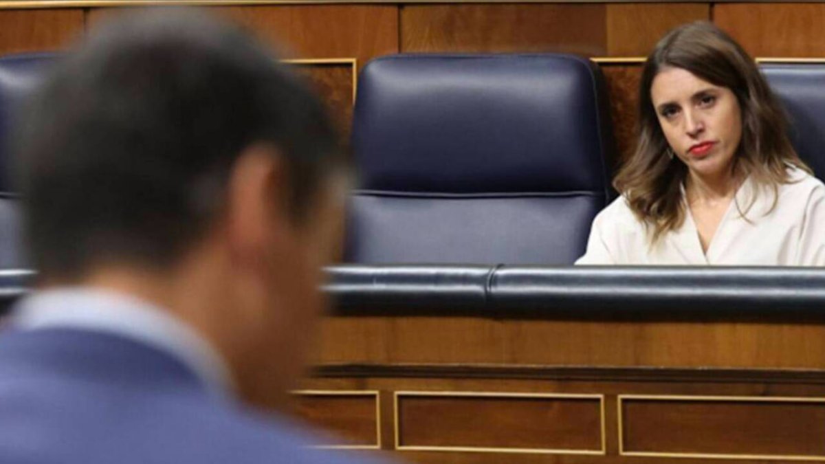 Tras la investidura de Sánchez, el PSOE se prepara para el “problema” de Podemos