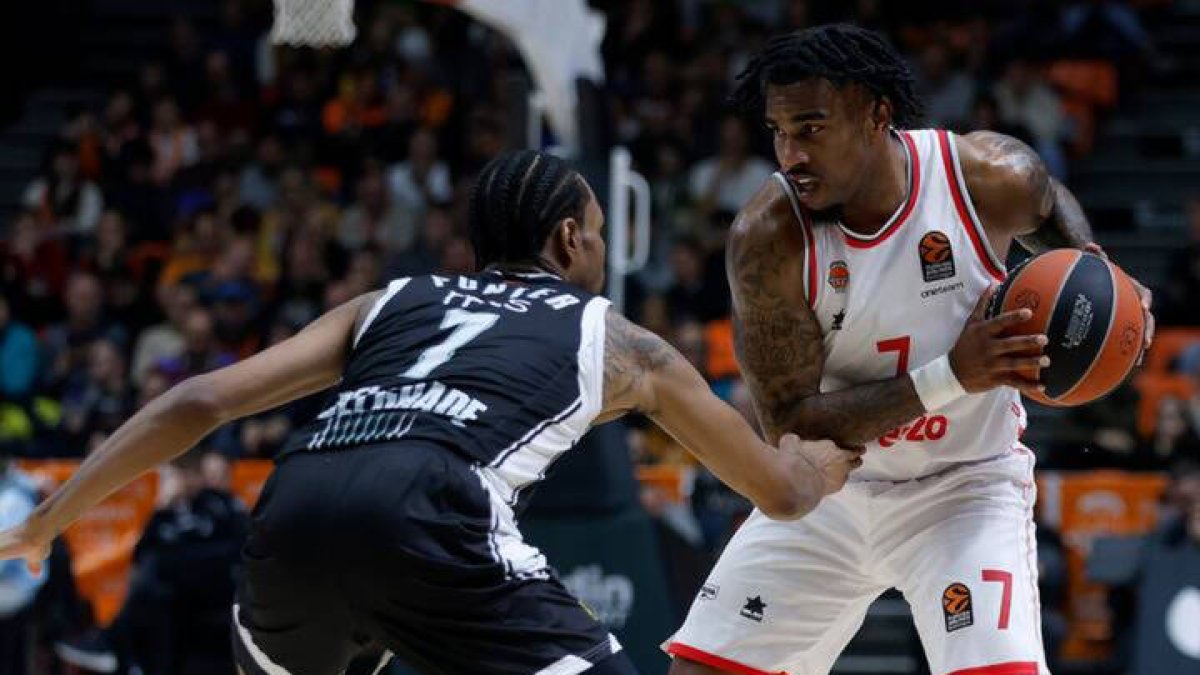 Chris Jones, Valencia Basket