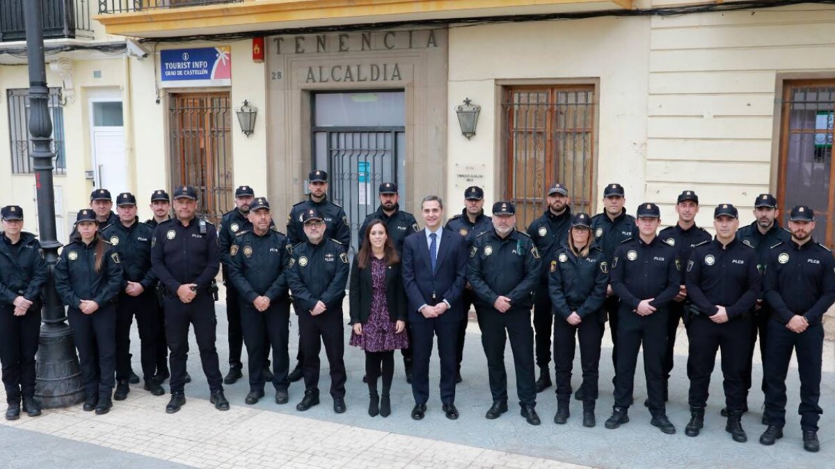 Un total de 17 nuevos agentes se incorporan a la Policía Local de Castelló para reforzar la seguridad - AYUNTAMIENTO DE CASTELLÓ