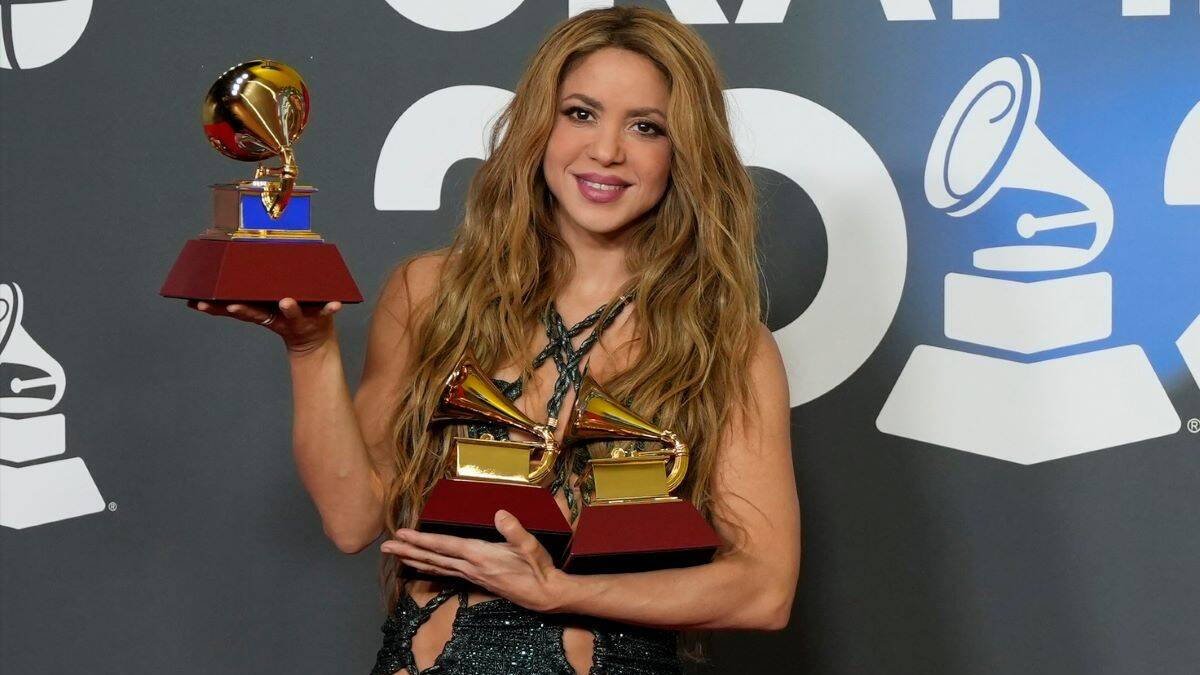 Shakira se hizo con tres estatuillas en los Latin Grammy