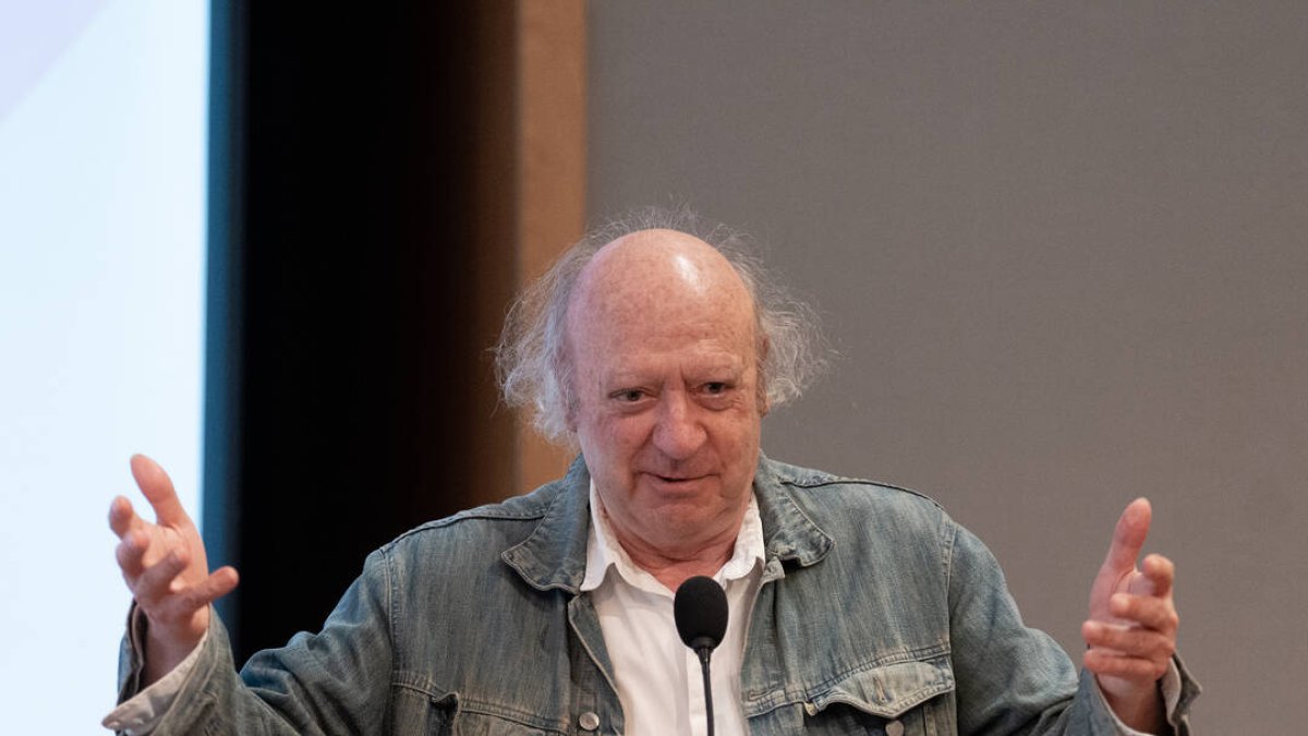 El artista Jaume Sisa.