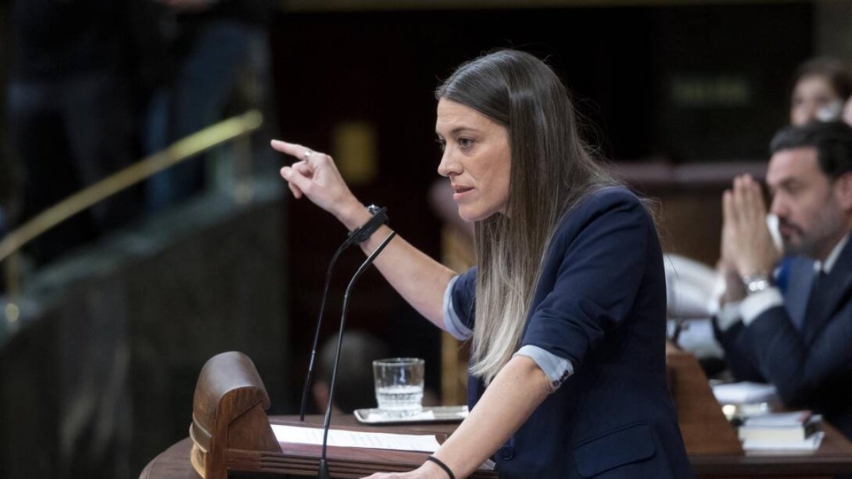 La portavoz de Junts en el Congreso, Miriam Nogueras, interviene en la sesión plenaria que trató la amnistía.