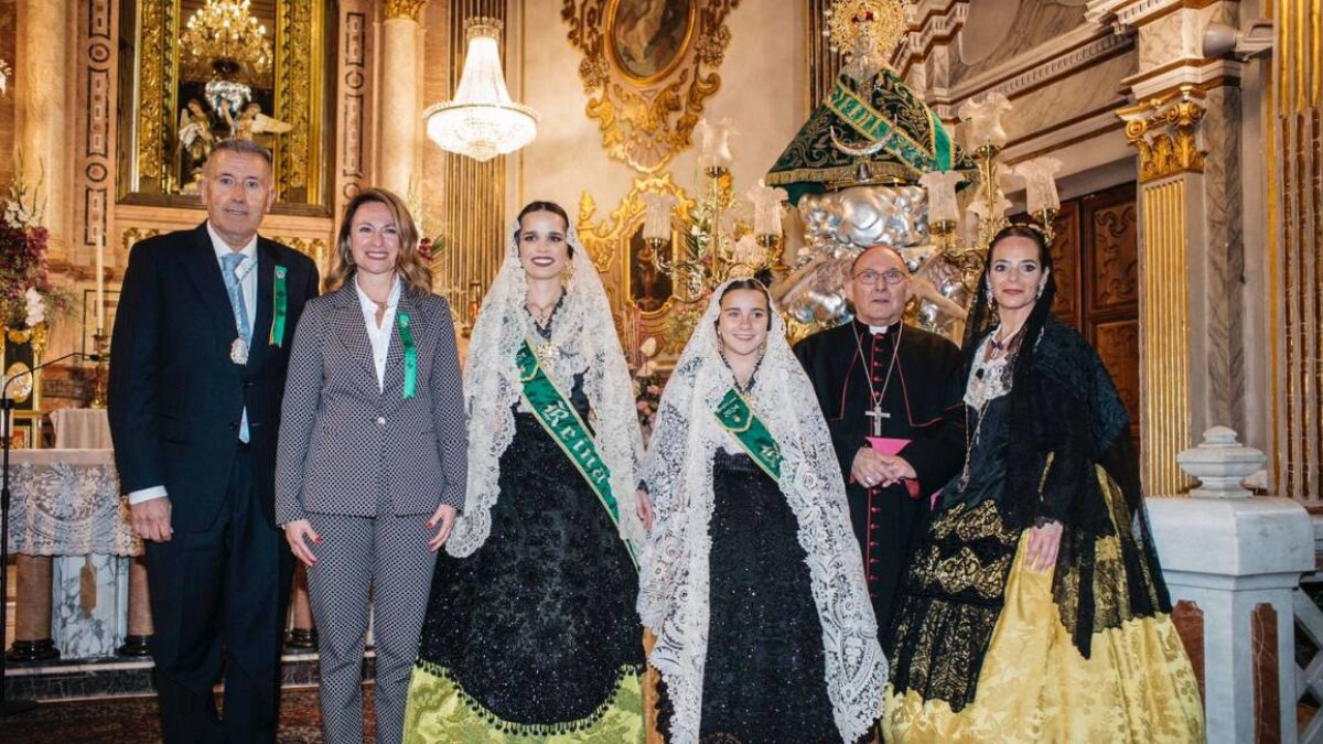 Ofrenda de flores a la patrona de Castellón, la Mare de Déu del Lledó.