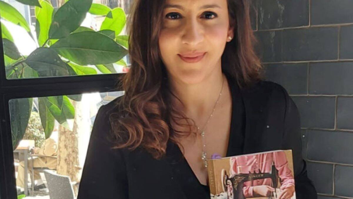 La escritora Ana Lena