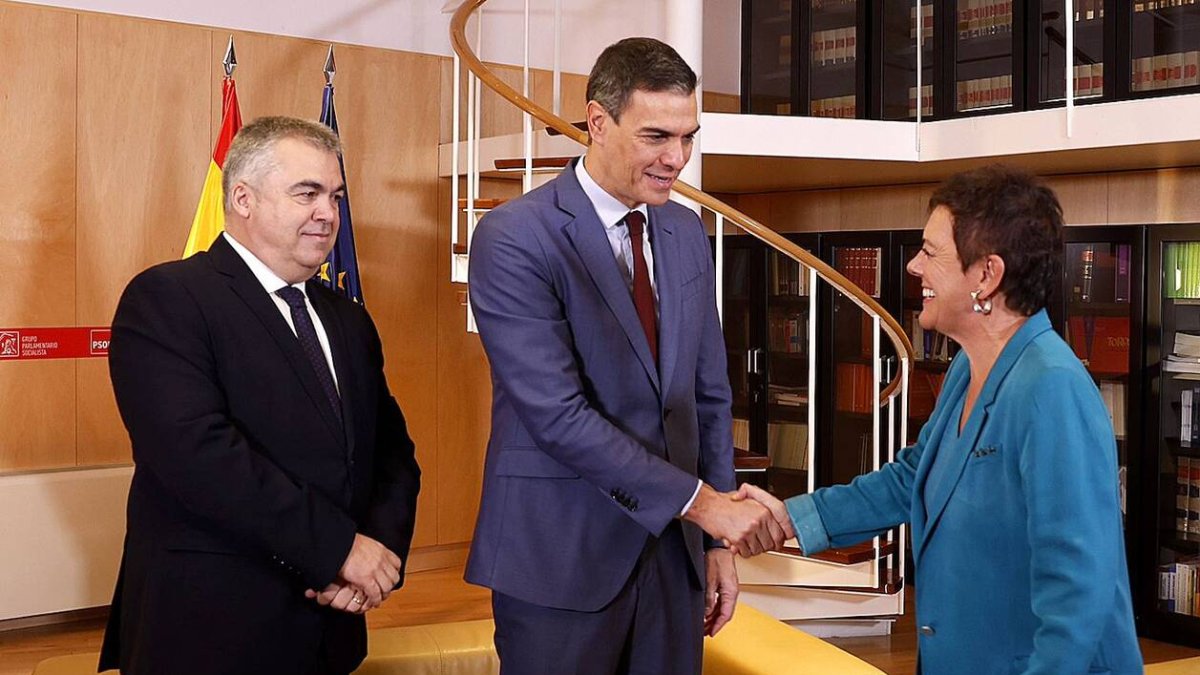 Sánchez, este viernes con la batasuna Aizpurua, condenada en su día por terrorismo.