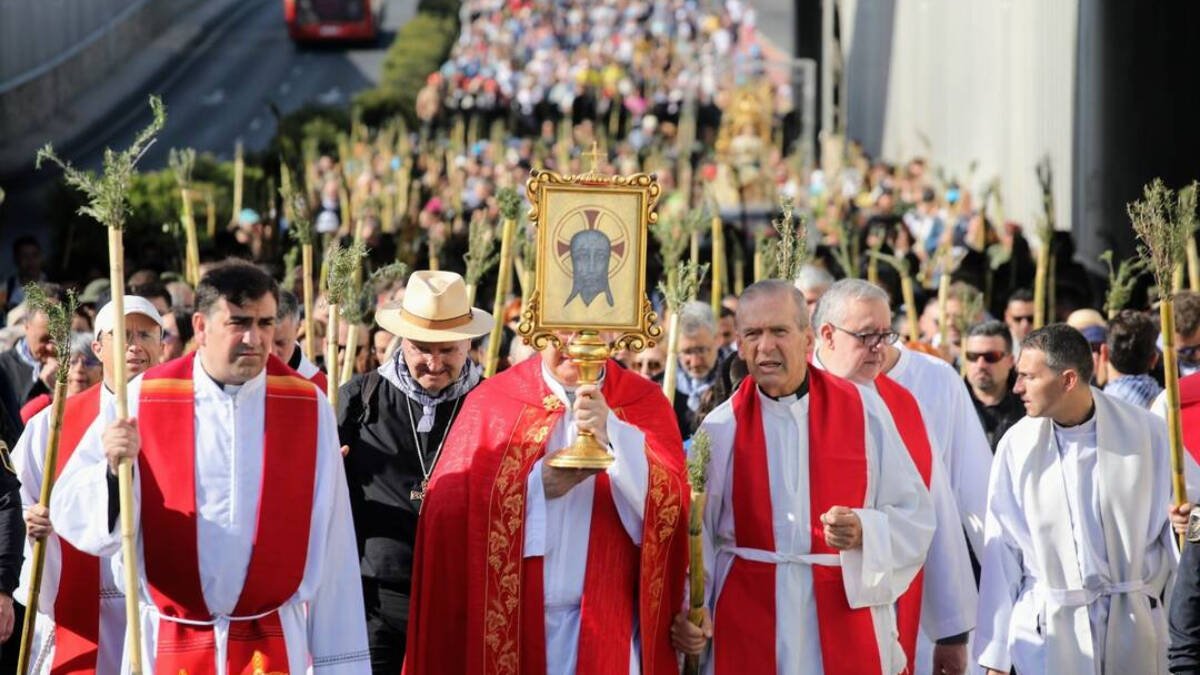 La romería de Santa Faz es la segunda más grande de España